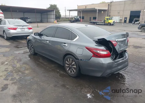 2018 Nissan Altima 2.5 Sv z USA, uszkodzony, nr VIN 1N4AL3AP9JC111211